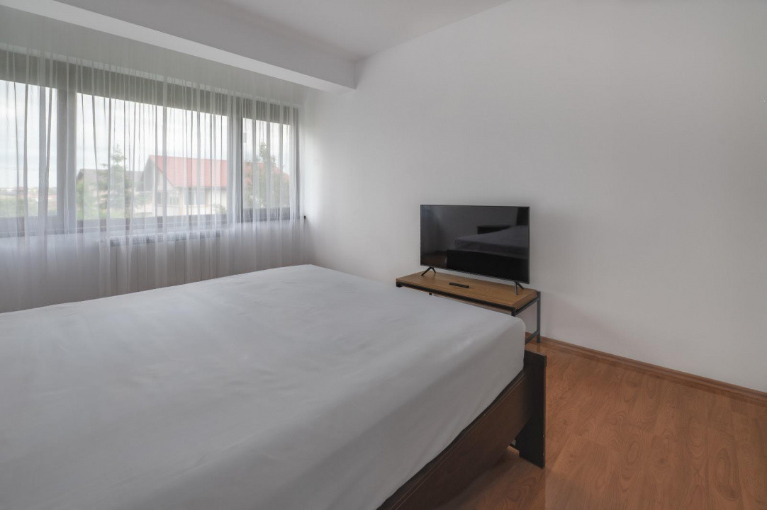 Constanta Sud (Lazu), vila P+1, 5 camere, renovata 2026