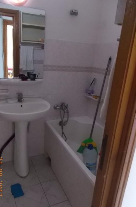 Tomis III - ZONA TRAFICATA, spatiu comercial 35 mp.