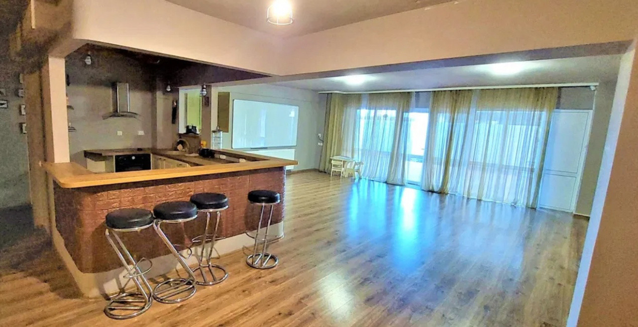 Tomis Nord - spatiu comercial din constructie, 92 mp.