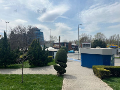 Delfinariu, spatiu comercial 90 mp.