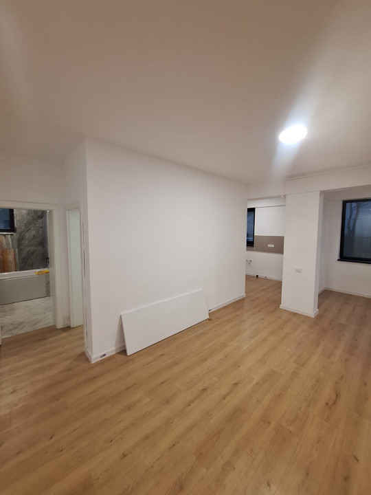 Tomis III , spatii IDEAL BIROURI, 61 mp. , imobil 2023