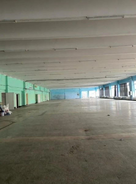 Ultracentral, spatiu versatil 1600 mp. + terasa 625 mp.