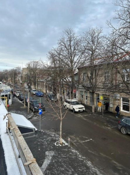 Ultracentral, spatiu versatil 1600 mp. + terasa 625 mp.