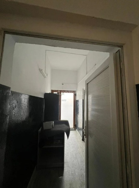 Casa de Cultura, trafic intens, spatiu comercial  106 mp., rampa