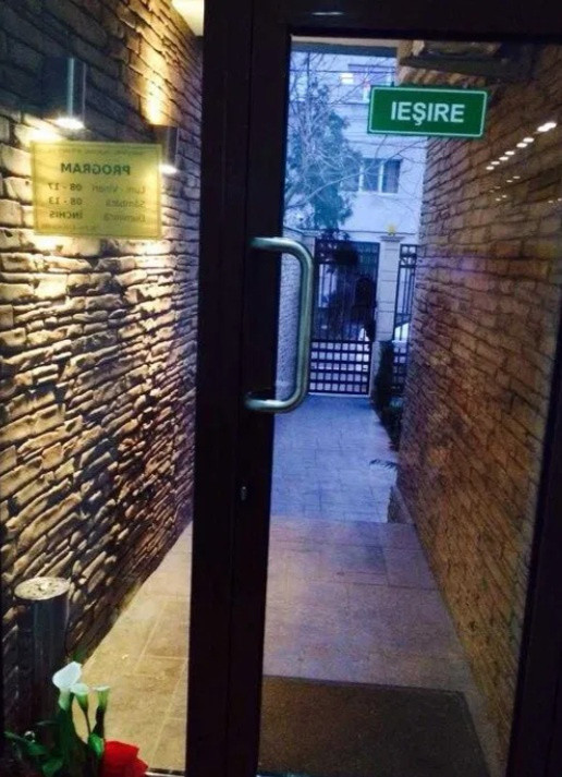 Gara, spatiu comercial D+P, 135 mp. + curte 45 mp., MOBILAT