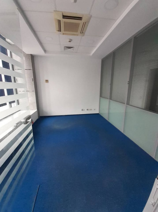 Ultracentral -KM.0,  SPATIU COMERCIAL 126 mp