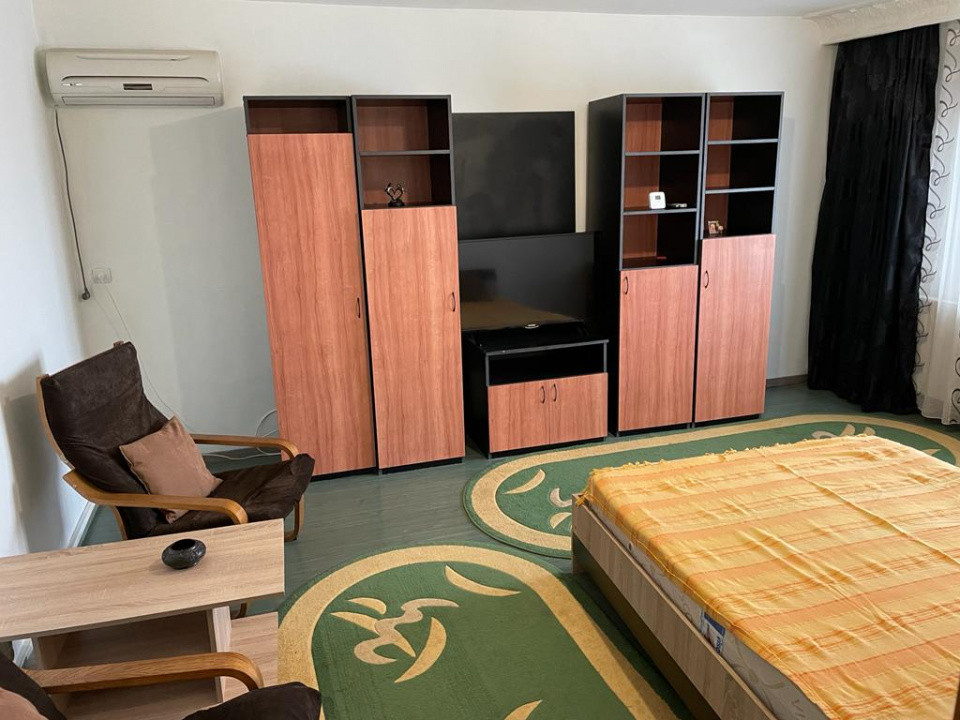 Inel II - Academia Navala, garsoniera 42 mp., mobilata, utilata