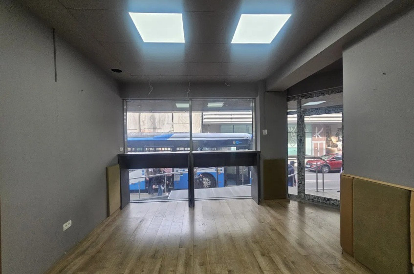 Ultracentral Tomis Mall - SPATIU COMERCIAL, 80 mp.