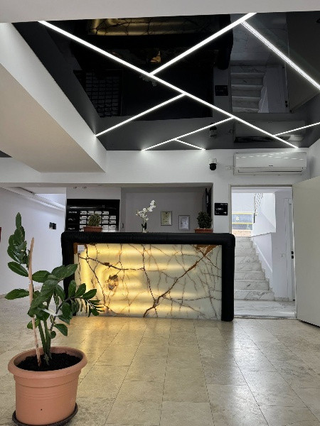 Spatii birouri  95 mp., mobilate, utilate integral, UTILITATI INCLUSE