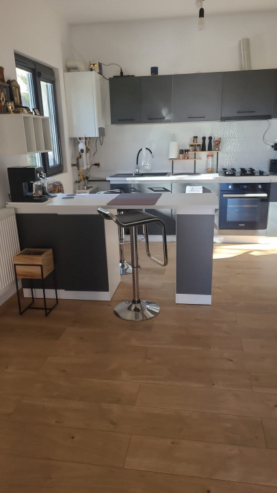 Lumina, vila spatioasa P+1, mobilata/utilata