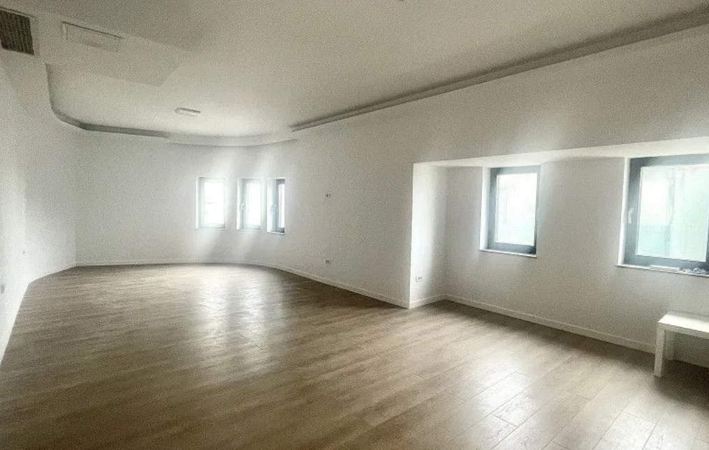 Piata Ovidiu ( Centrul Vechi), spatiu IDEAL BIROURI