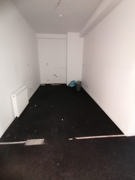 Tomis Plus, spatiu comercial, 128 mp.