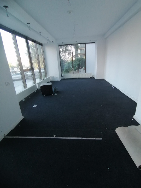 Tomis Plus, SPATIU COMERCIAL 128 mp.