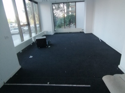 Tomis Plus, SPATIU COMERCIAL 128 mp.