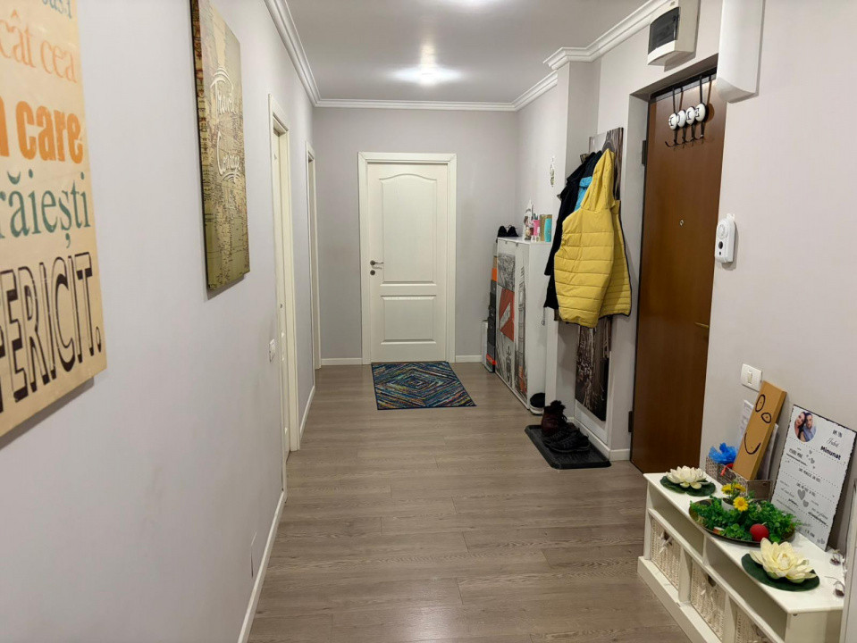 Tomis Plus imobil 3 camere , 103 mp. utili, loc parcare subteran, mobilat