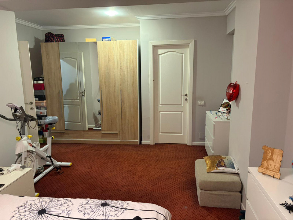 Tomis Plus imobil 3 camere , 103 mp. utili, loc parcare subteran, mobilat