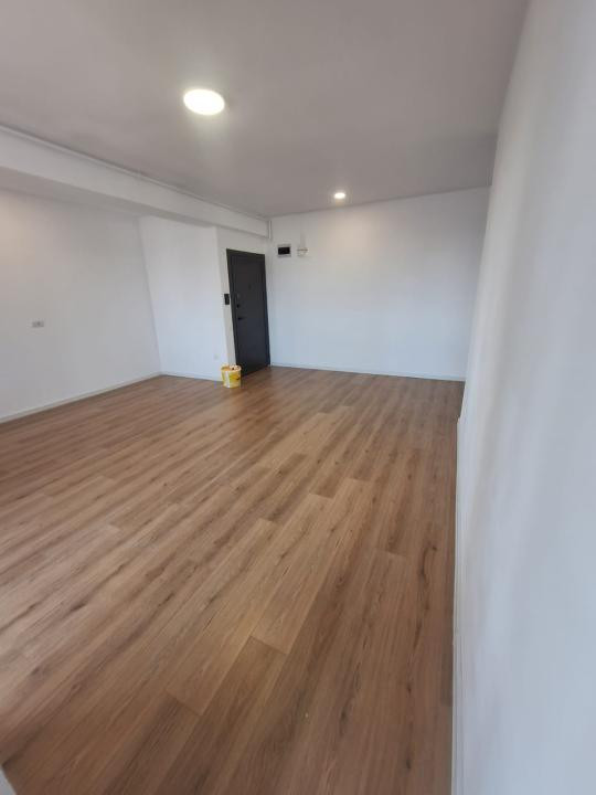 Tomis III , spatii IDEAL BIROURI, 65 mp., LOC PARCARE