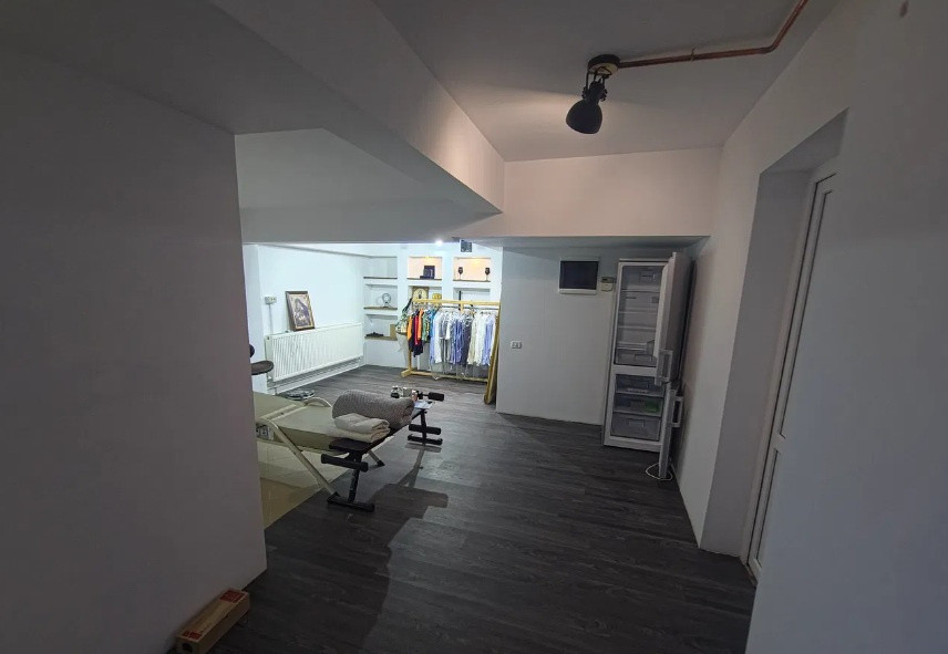 Bd. MAMAIA, spatiu comercial, 57 mp. , UTILITATI INCLUSE