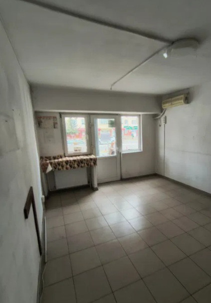 ICIL - Casa de Cultura, spatii comerciale, 75 mp. (4 subspatii individuale)