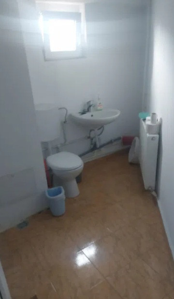 ICIL - Casa de Cultura, spatii comerciale, 75 mp. (4 subspatii individuale)