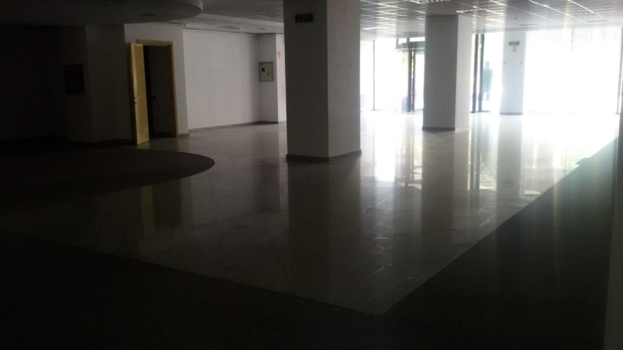 Ultracentral - bd. Tomis, SPATIU COMERCIAL 525 mp.