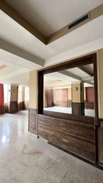 Ultracentral - KM.0, SPATIU COMERCIAL 350 mp., etaje 1