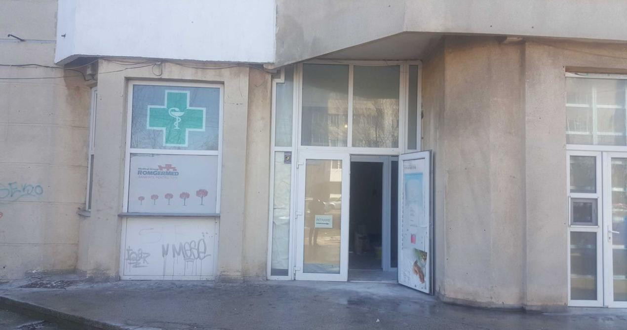 Km. 4- 5  - bd. Aurel Vlaicu, spatiu 147 mp., 3 intrari