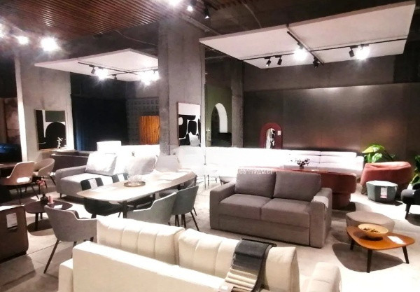 Tomis Nord, spatiu comercial, 450 mp.