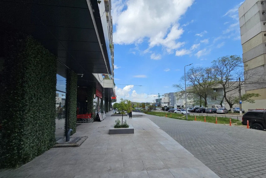 Tomis Nord, spatiu comercial, 450 mp.