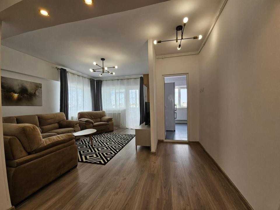 Dacia, apartament 4 camere, 92 mp., recent renovat