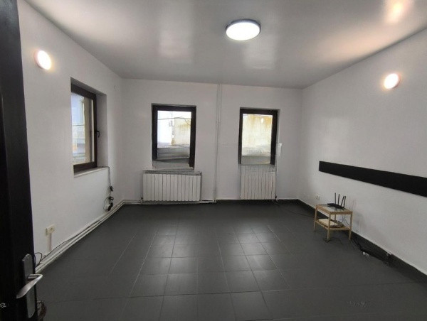 Ultracentral, spatiu IDEAL BIROURI, 85 mp.