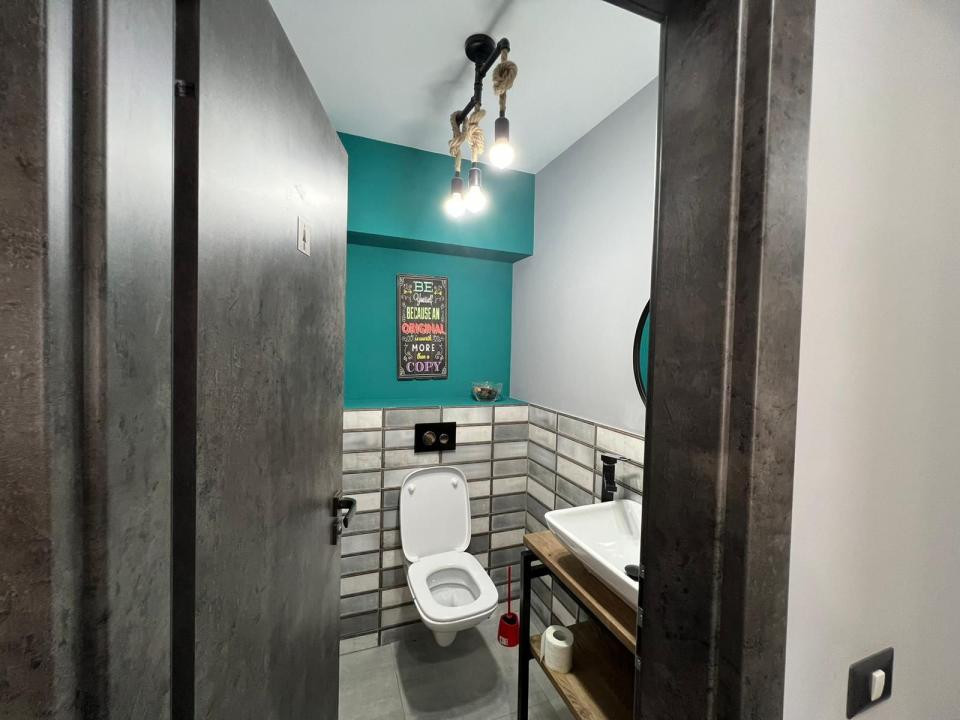 Tomis Plus, spatiu comercial super amenajat