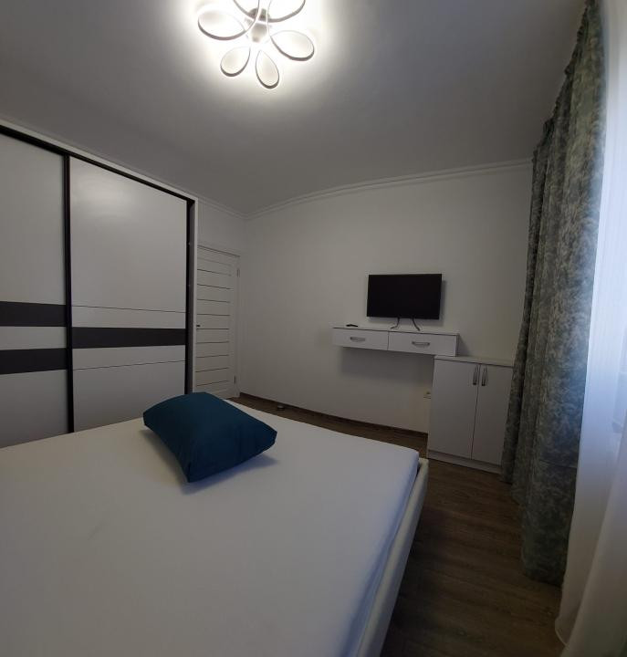 Far, apartament 2 camere renovat 2025, etaj 3