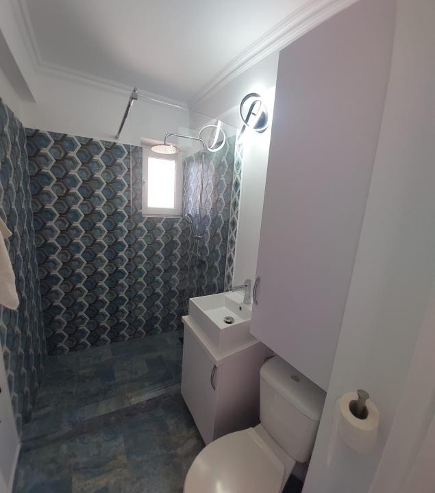 Far, apartament 2 camere renovat 2025, etaj 3