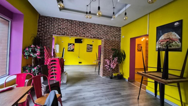 Capitol, imobil 4 Camere, intrare din strada