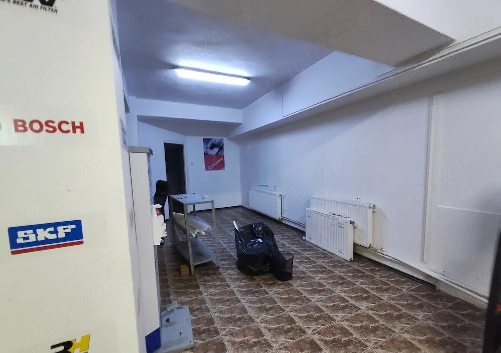 Centru - Tomis Mall, spatiu 150 mp., intrare din strada