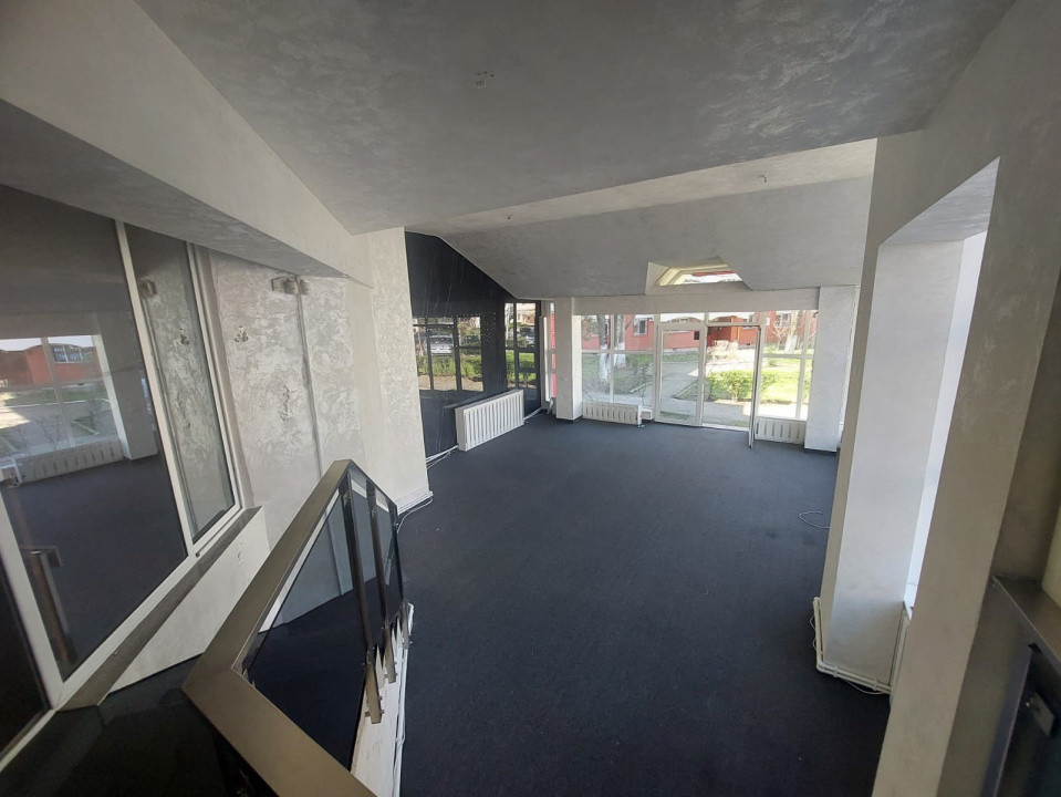Dacia - bd. Tomis, SPATIU COMERCIAL, 80 mp.