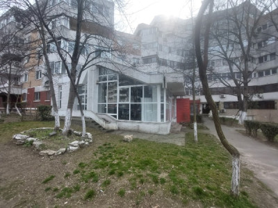 Dacia - bd. Tomis, SPATIU COMERCIAL, 80 mp.