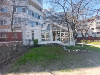 Dacia - bd. Tomis, SPATIU COMERCIAL, 80 mp.