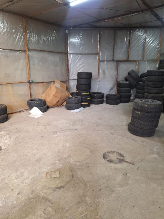 Far - Abator , hala 210 mp, platforma betonata, acces TIR