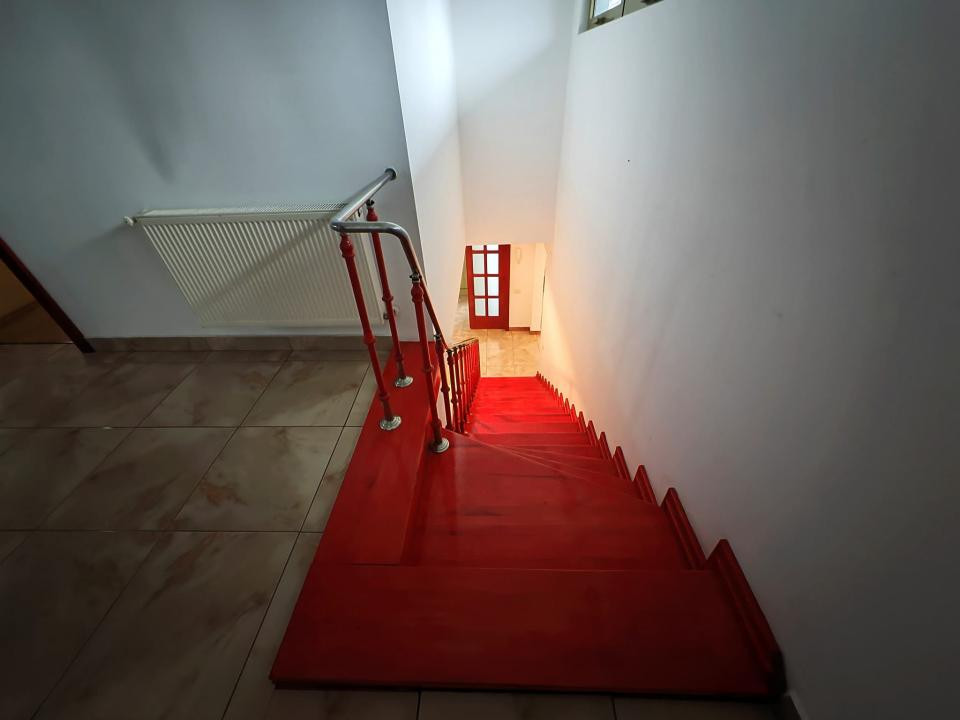 Eforie Sud, proprietate UNICAT,  D+P+1 , la 200 m de plajă