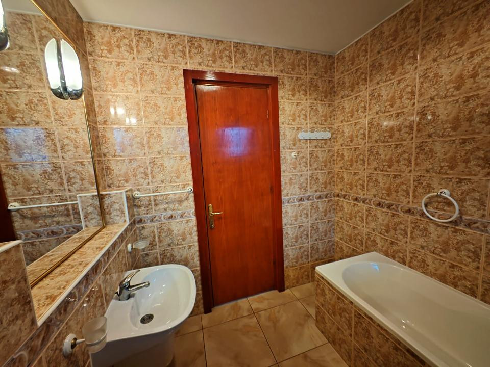 Eforie Sud, proprietate UNICAT,  D+P+1 , la 200 m de plajă