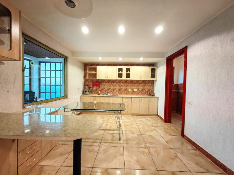 Eforie Sud, proprietate UNICAT,  D+P+1 , la 200 m de plajă