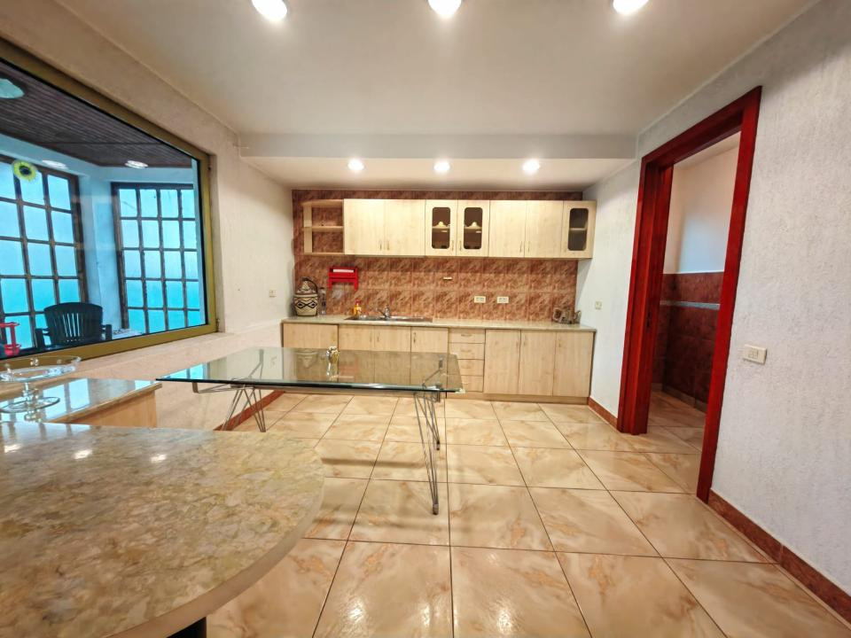 Eforie Sud, proprietate UNICAT,  D+P+1 , la 200 m de plajă