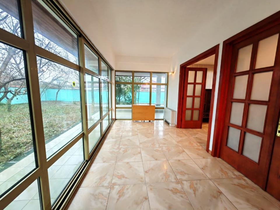 Eforie Sud, proprietate UNICAT,  D+P+1 , la 200 m de plajă