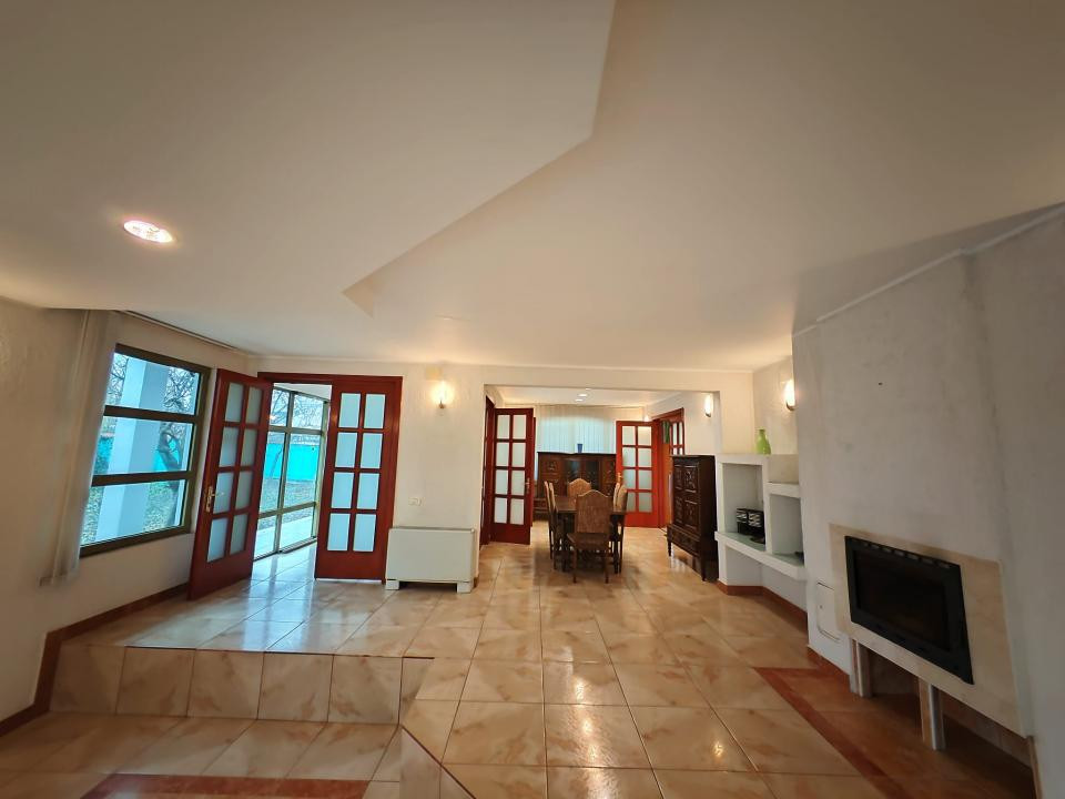 Eforie Sud, proprietate UNICAT,  D+P+1 , la 200 m de plajă