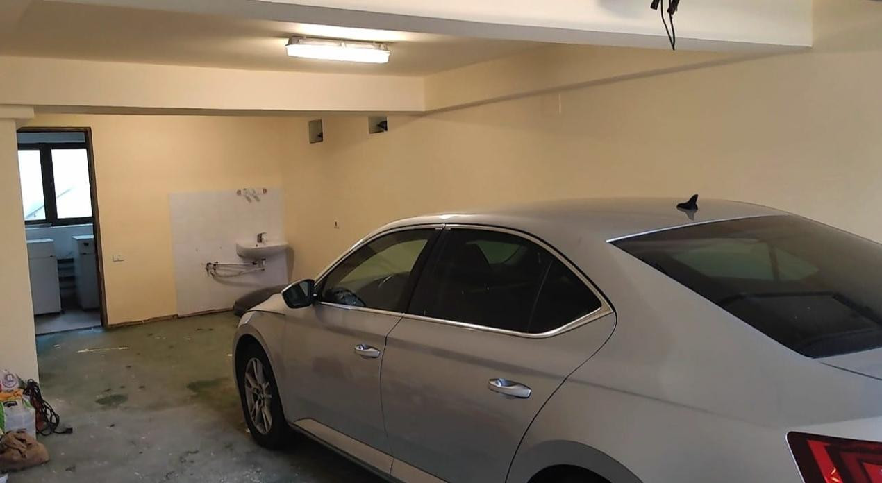 Eforie Sud, proprietate UNICAT,  D+P+1 , la 200 m de plajă