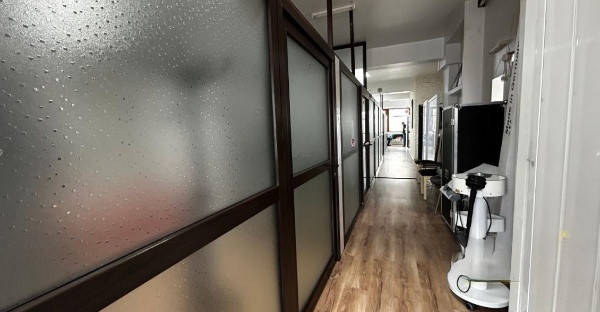 Centru - Sala Sporturilor, spatiu ideal BIROURI, etaj 1, 140 mp.