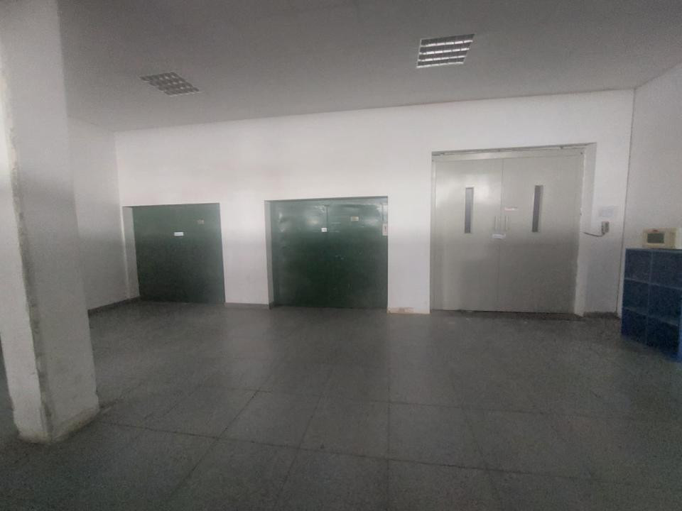 Zona Industriala - spatii versatile 500 - 1.000 mp., locuri parcare