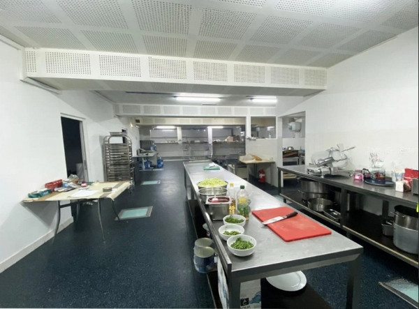 Tomis Nord, spatiu comercial 232 mp.